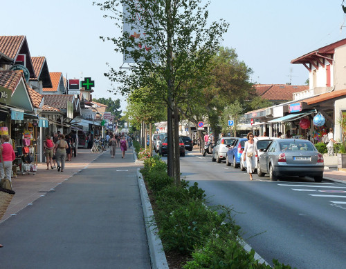 local commercial  HOSSEGOR