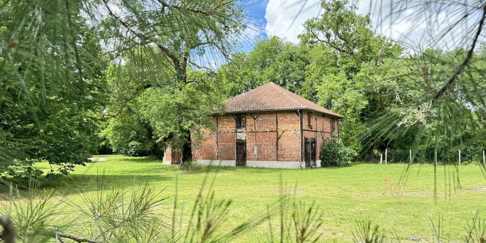 maison à RION DES LANDES (40370)