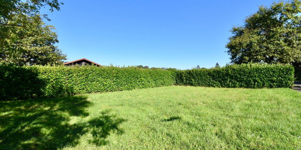 terrain à TOSSE (40230)