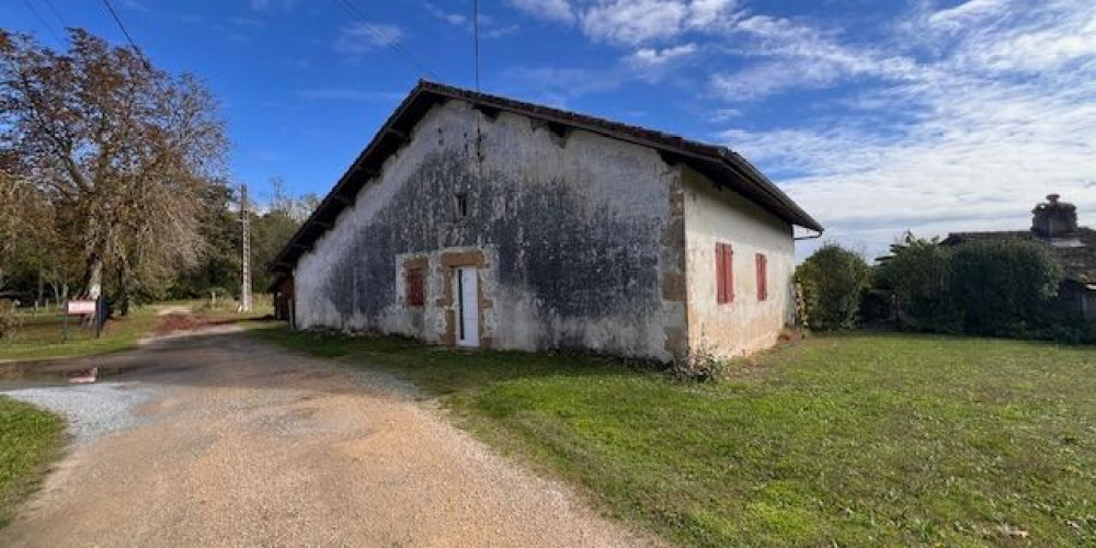 maison à ST YAGUEN (40400)