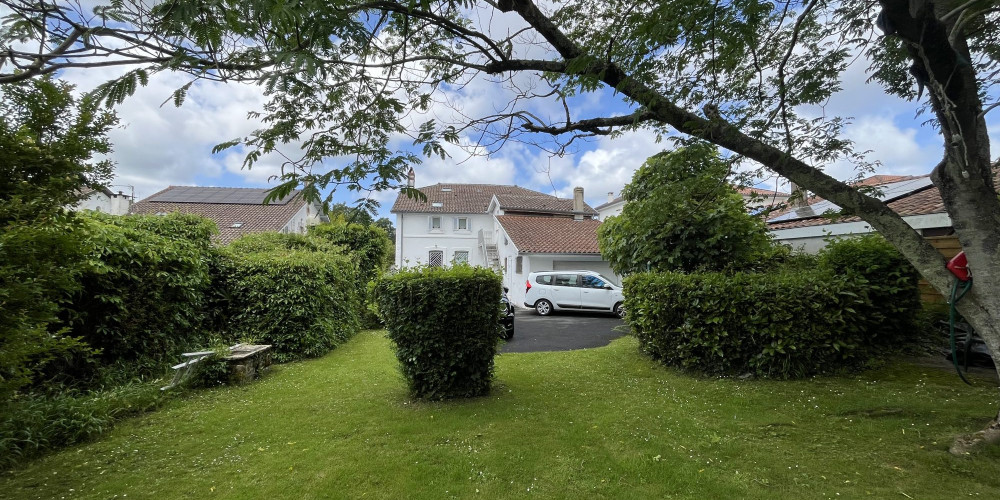 immeuble à ST MARTIN DE SEIGNANX (40390)