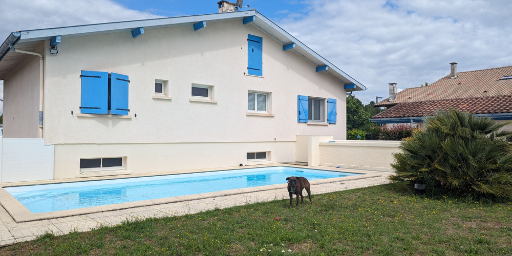 maison à MONT DE MARSAN (40000)