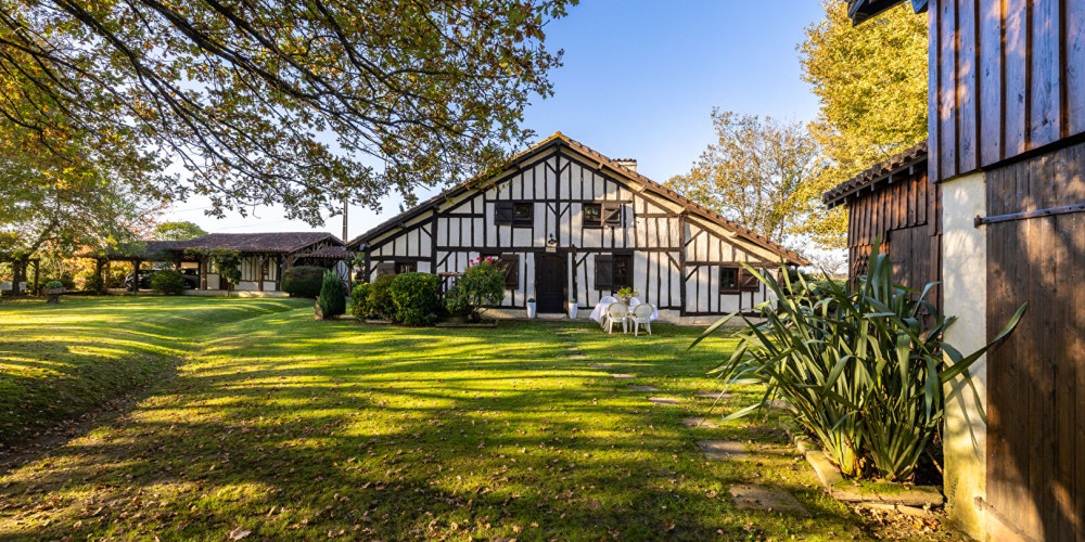 maison à AIRE SUR L ADOUR (40800)