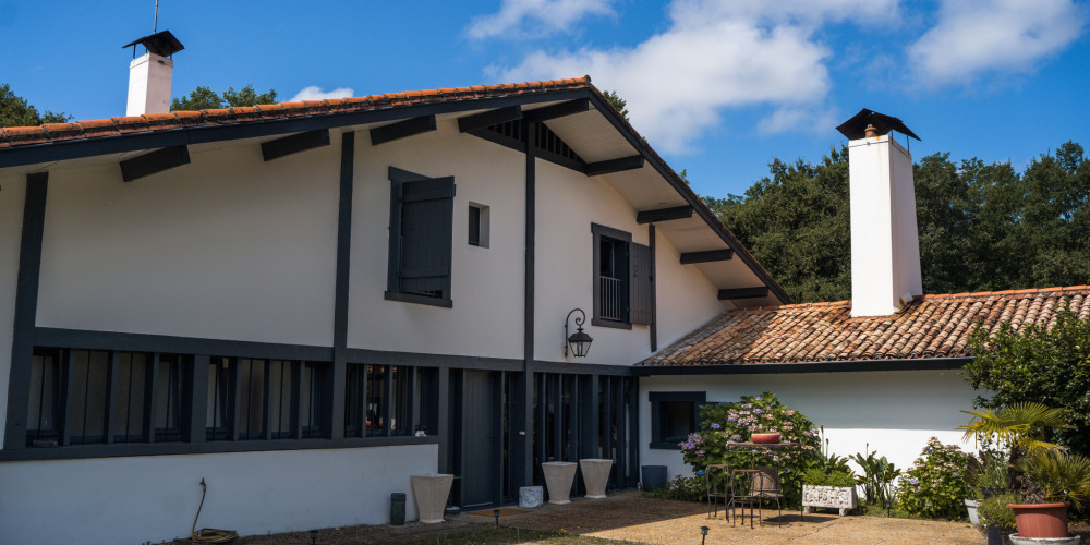 maison à ST YAGUEN (40400)