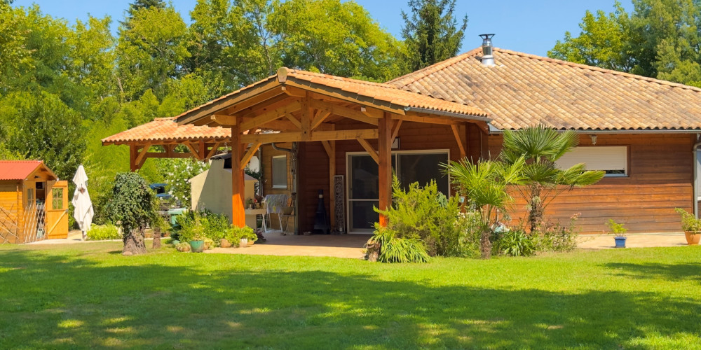 maison à ST GEOURS DE MAREMNE (40230)