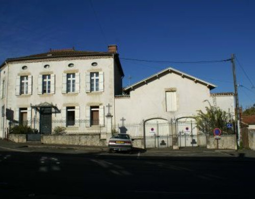 maison  ROQUEFORT