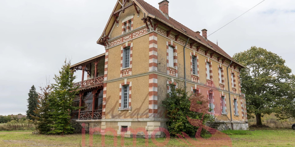 maison à ST GEIN (40190)