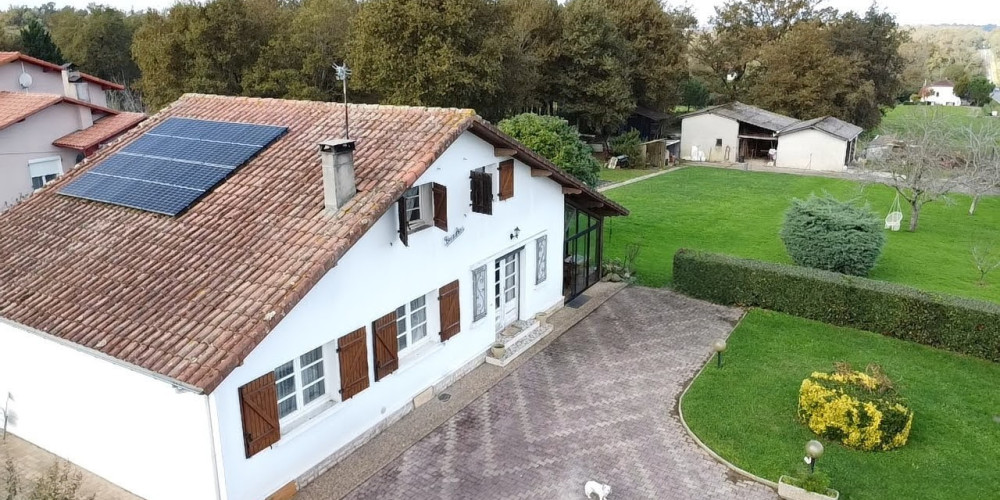 maison à ST SEVER (40500)