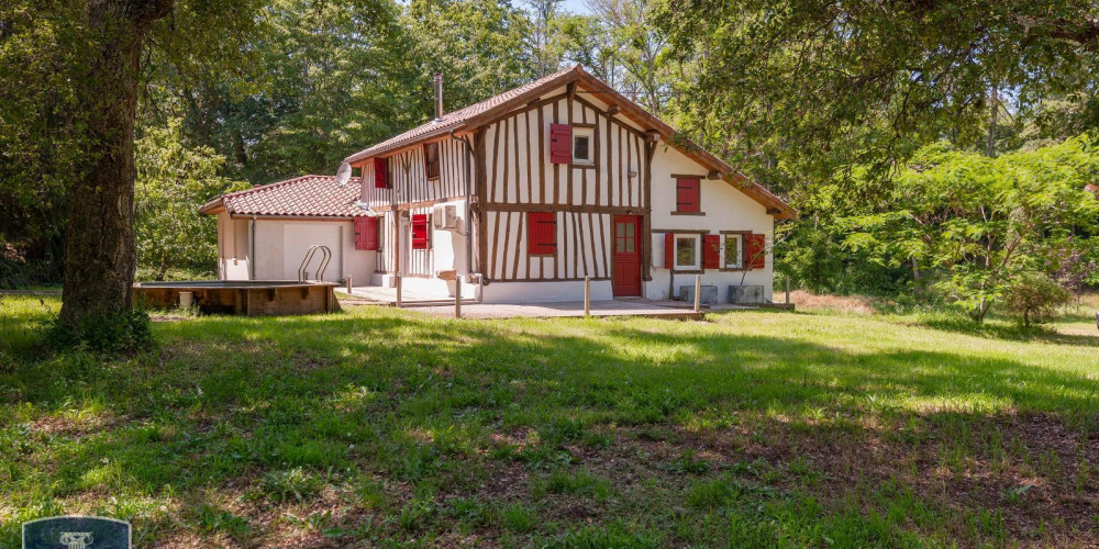 maison à BOUGUE (40090)