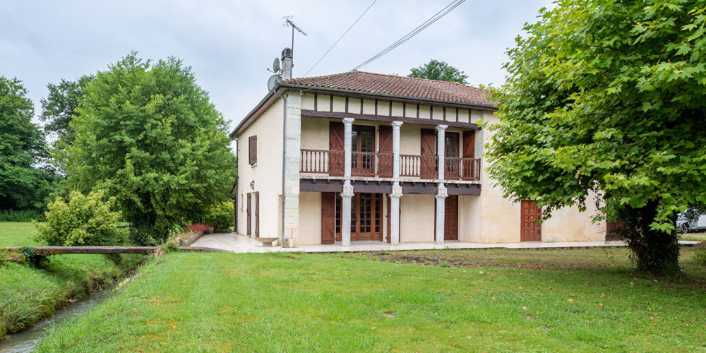 maison à POMAREZ (40360)